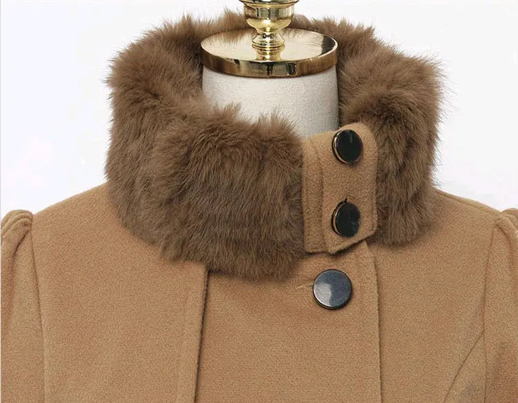 Sachia | Comfy COAT WITH FUR COLLAR