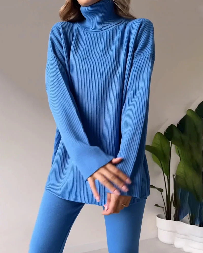 Liza | Elegant turtleneck sweater and slim pants